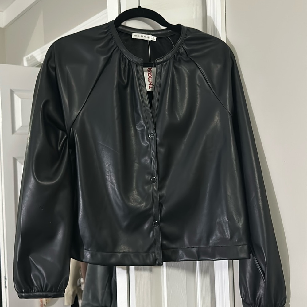 AVEC LES FILLES Fax Leather Top